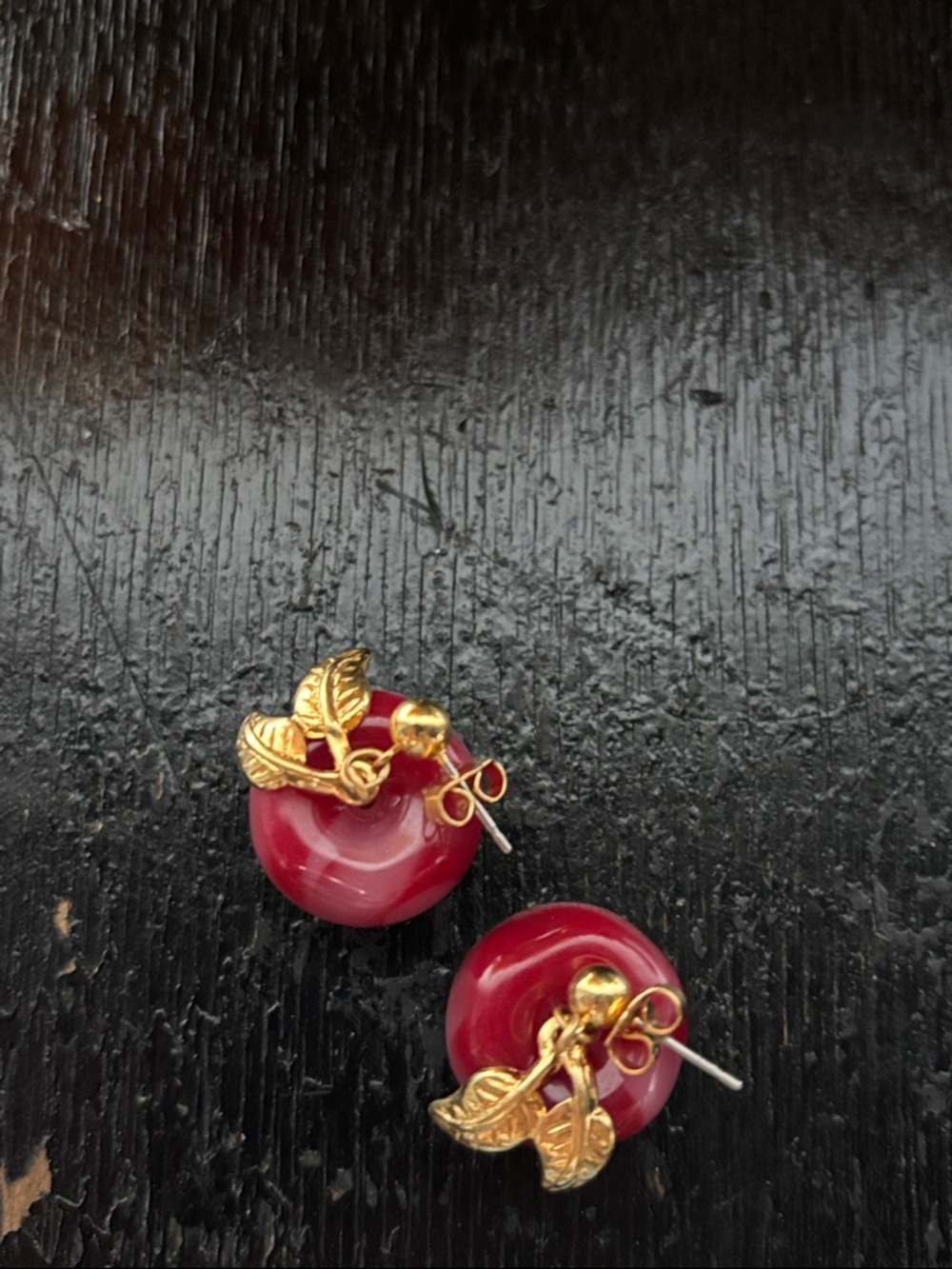 Red Apple Dangle Earrings Vintage
